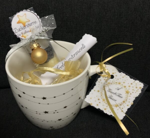 Geschenk-Set" Guet tue Tasse" gold Seelenwärmer mit 7 Teelicht-Botschaften und Zuckersternen-Set (weiss/gelb/grau)