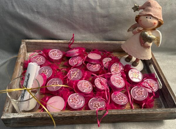 Adventskalender Teelicht - Botschaften Holz-Schale mit rosa Engel pink - Image 4