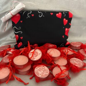 Seelenwärmer 20 Teelicht - Botschafte schwarz mit roten Herzen